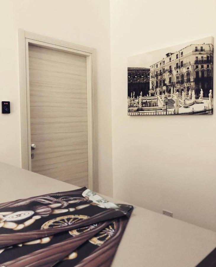 B&B Angolo83 Palermo Centro Extérieur photo